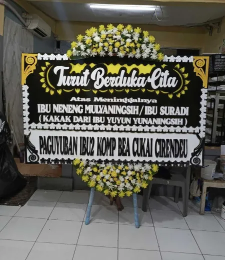 Papan Bunga Duka Pasar Senen