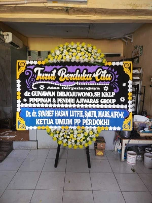 Papan Bunga di Pasar Senen